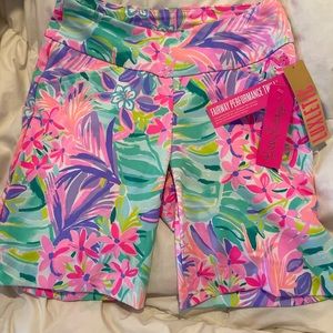 *sold*NWT Lilly Golf Shorts